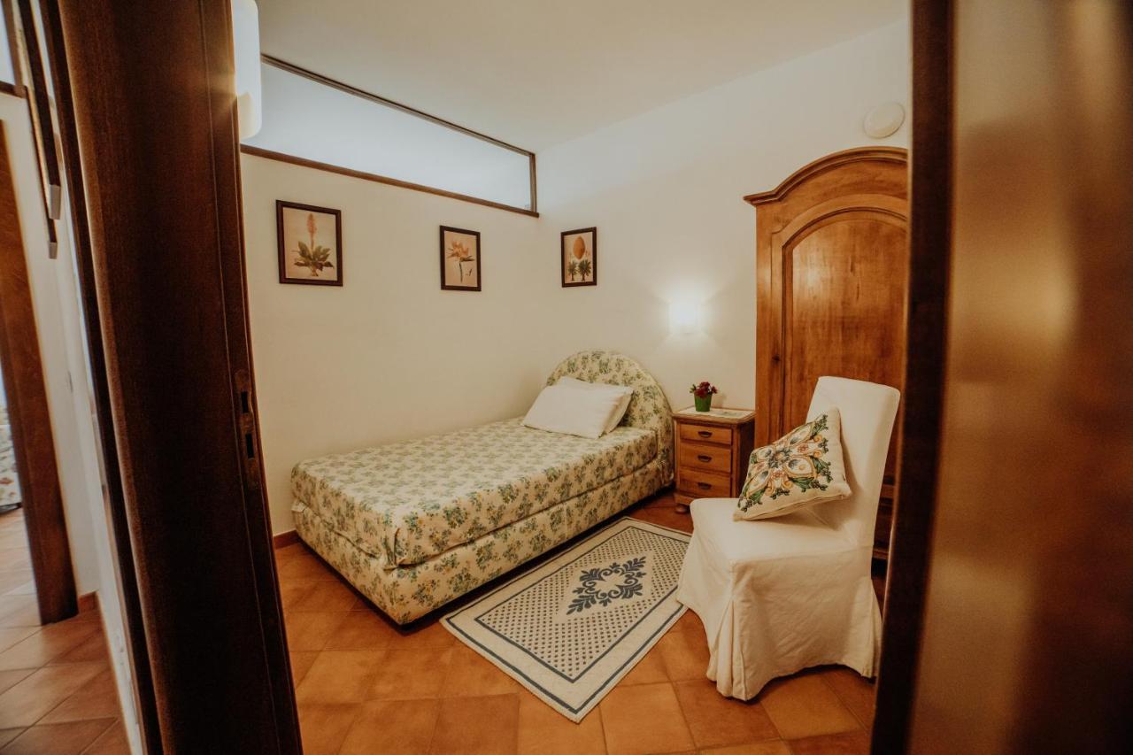 Residenza Golfo Degli Ulivi Aparthotel