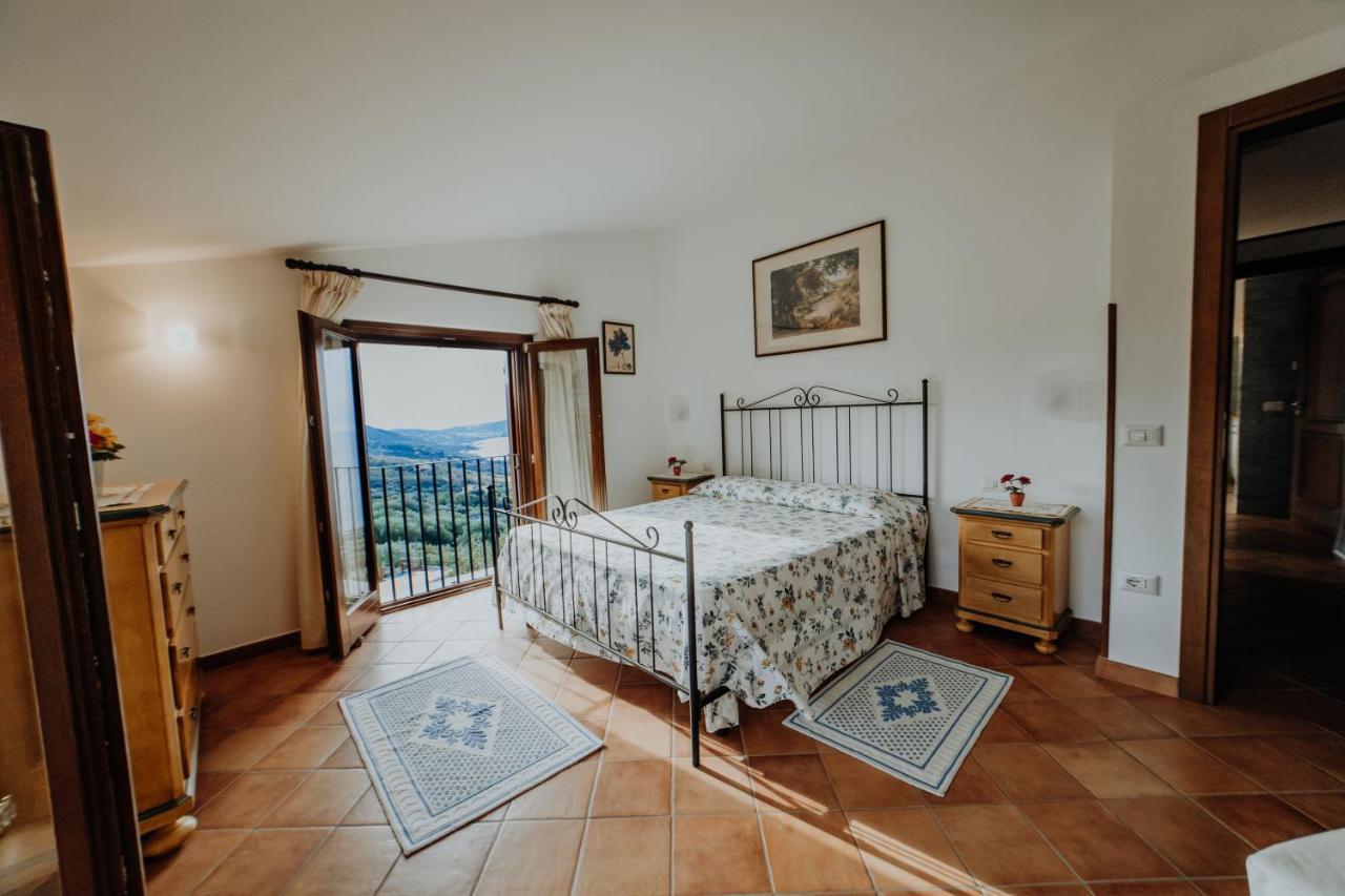 Aparthotel Residenza Golfo Degli Ulivi Caprioli
