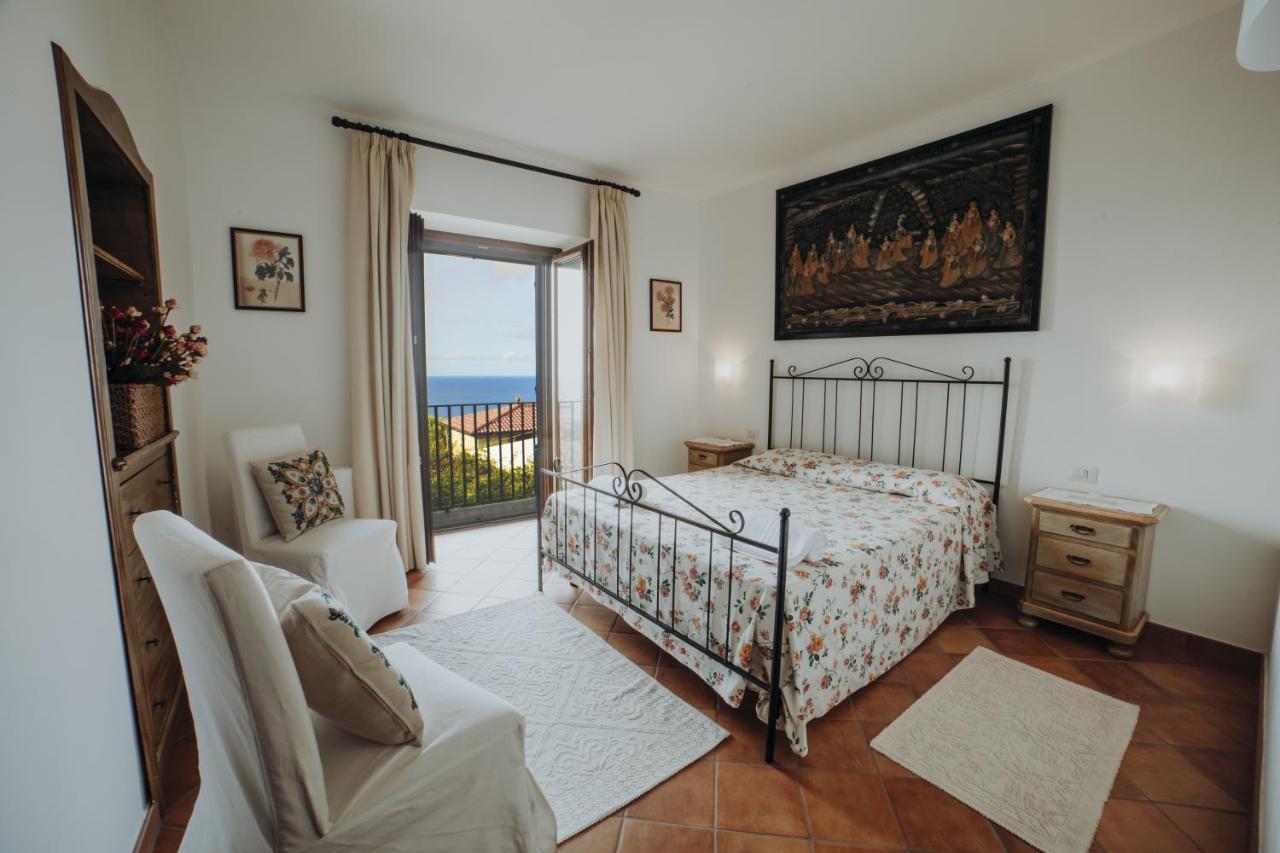 Residenza Golfo Degli Ulivi Aparthotel