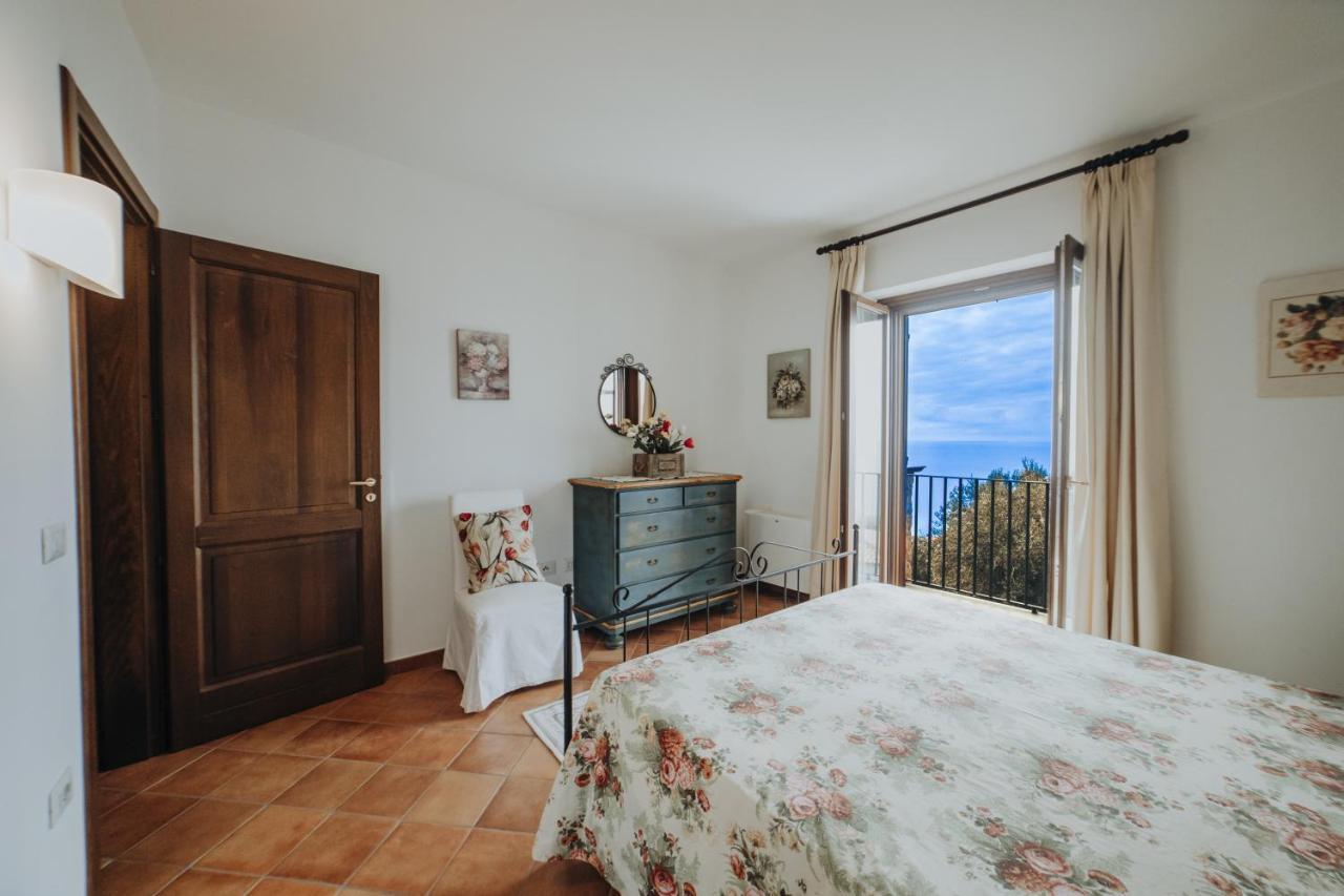 Residenza Golfo Degli Ulivi Aparthotel