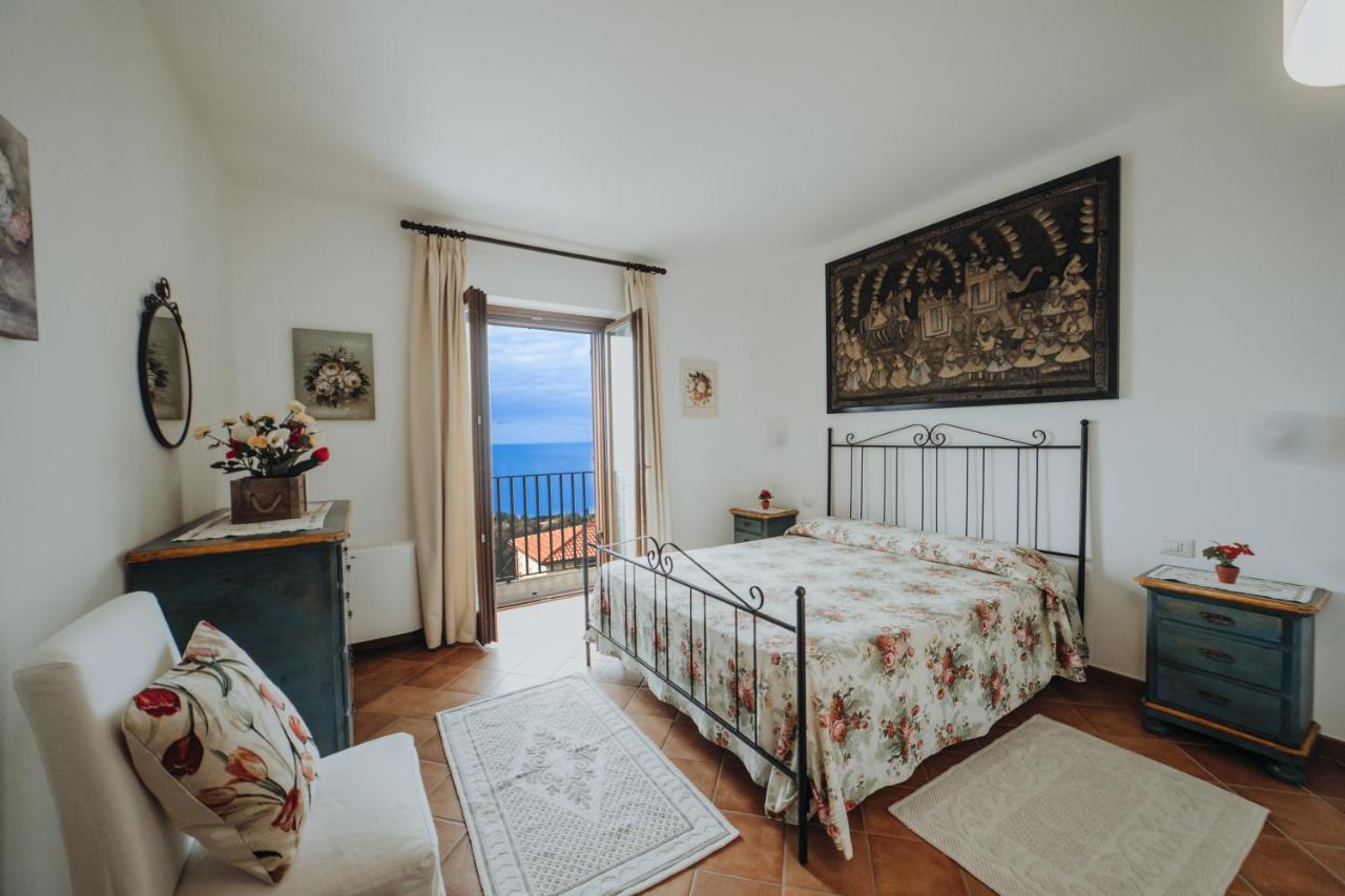 Aparthotel Residenza Golfo Degli Ulivi Caprioli