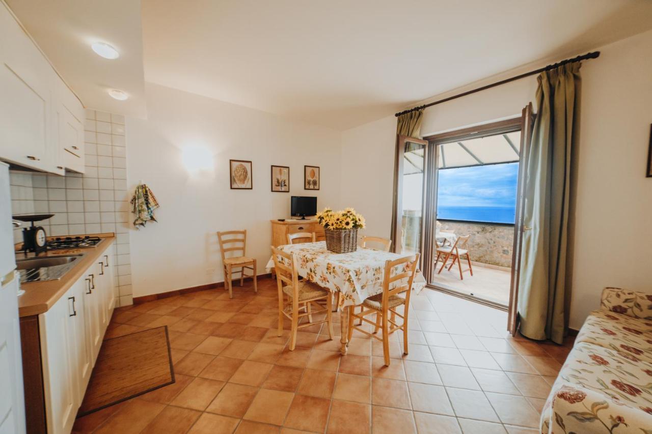 Residenza Golfo Degli Ulivi Aparthotel 3*