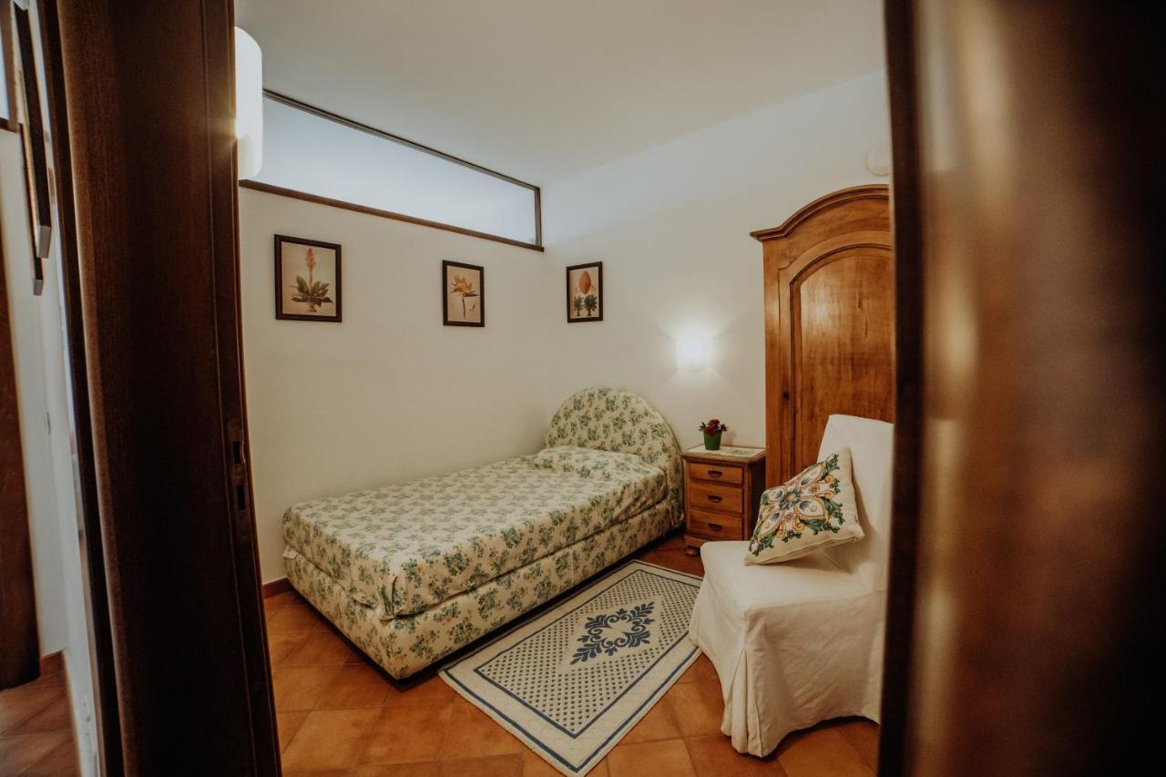 Residenza Golfo Degli Ulivi Aparthotel