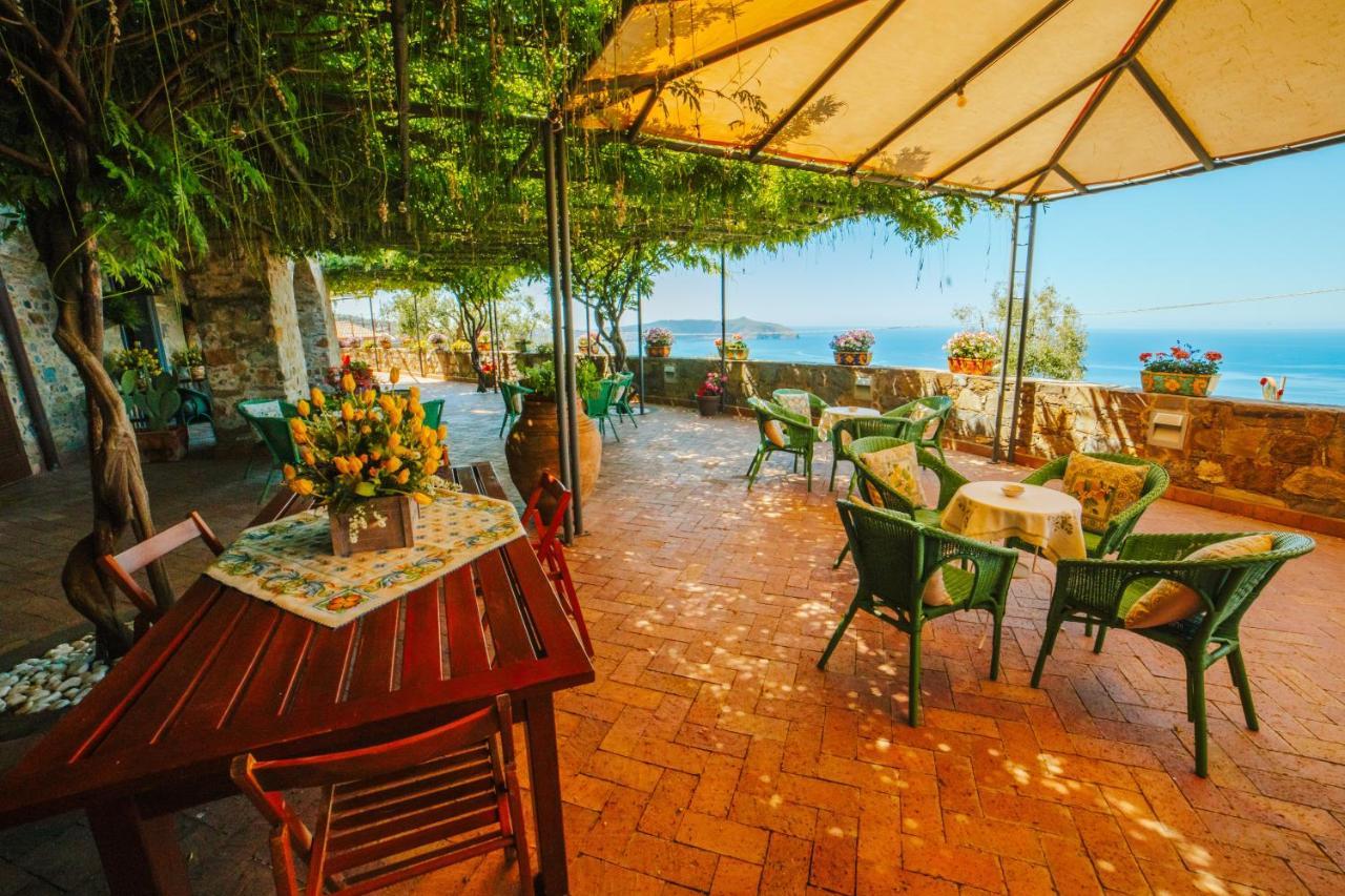 Residenza Golfo Degli Ulivi Aparthotel