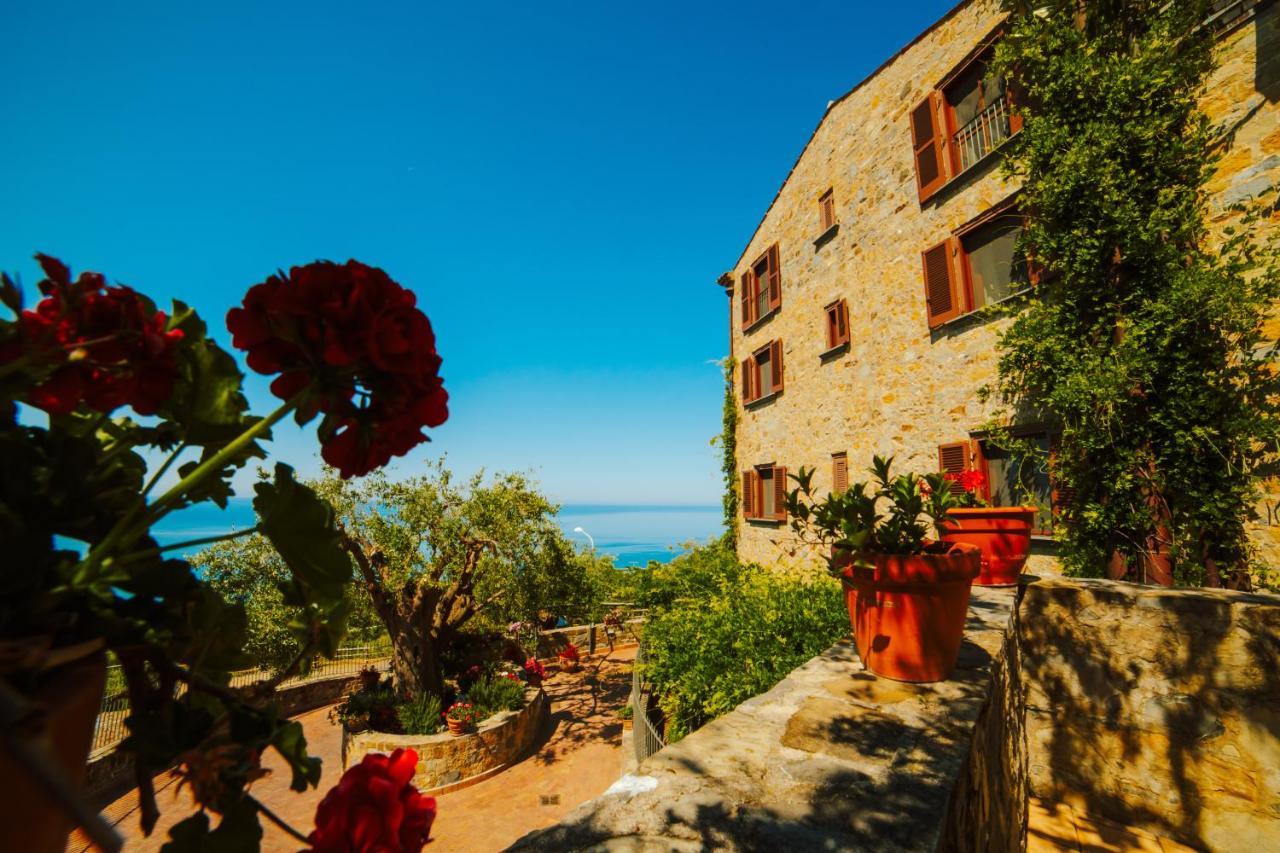 Aparthotel Residenza Golfo Degli Ulivi 3*